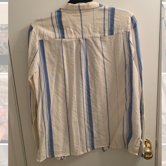 Blue and cream striped button up - Picture 2 of 3